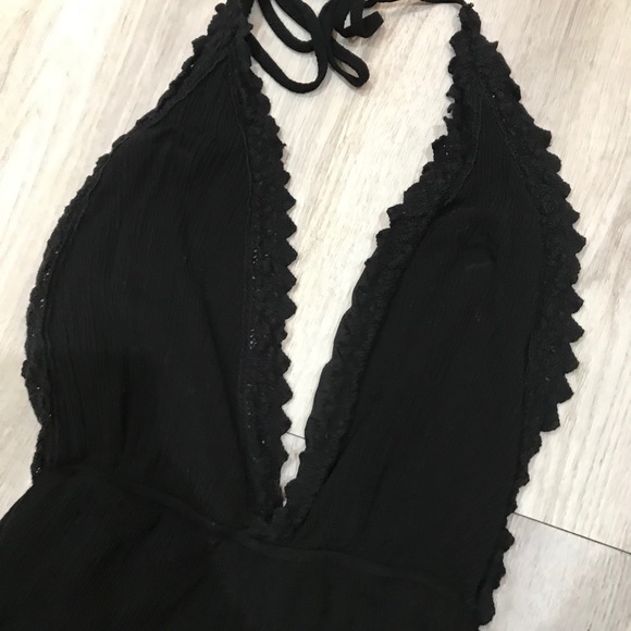 KENDALL & KYLIE black halter romper - Picture 3 of 4